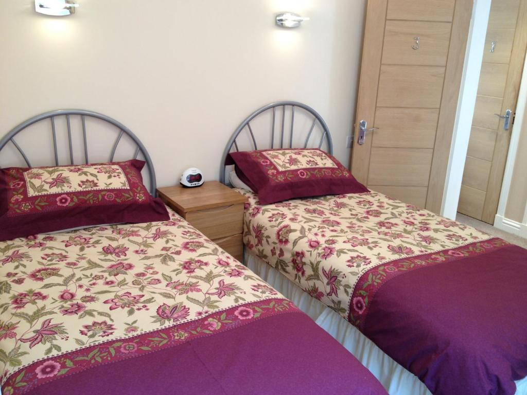 Forest View Guest House คินลอคคลีเวน ห้อง รูปภาพ